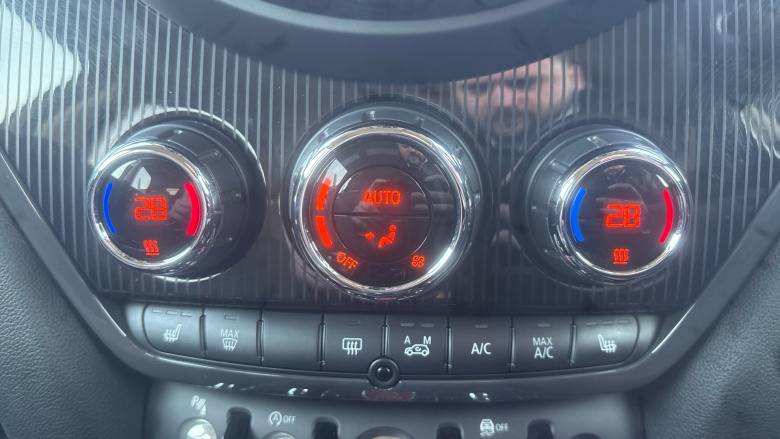 MINI Countryman 1.5 Cooper Exclusive 5dr Petrol Hatchback